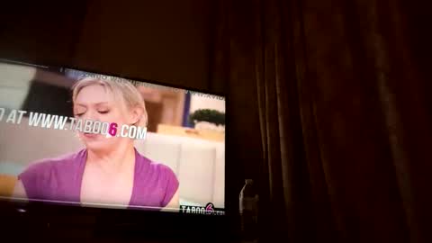 lovecumbug12 online show from March 29, 2026, 8:36 am