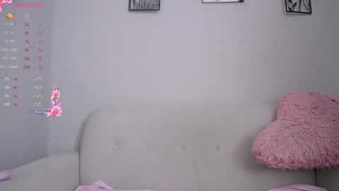 Snapshot of loveegirll chatting on February 9, 2025, 3:22 am katalina   online show from February 9, 2025, 3:22 am