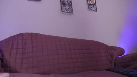 Snapshot of loveegirll chatting on May 21, 2026, 3:24 am katalina online show from May 21, 2026, 3:24 am