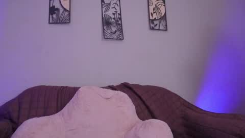 Snapshot of loveegirll chatting on May 22, 2026, 3:24 am katalina online show from May 22, 2026, 3:24 am