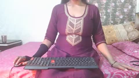 Divya online show from March 3, 2025, 9:55 am