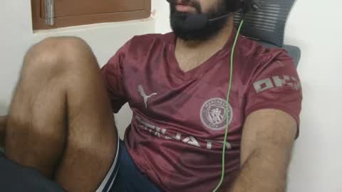 Snapshot of lovehairyindian chatting on March 22, 2026, 2:20 pm Indian hairy online show from March 22, 2026, 2:20 pm