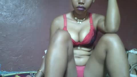 Snapshot of loveinlife750427 chatting on March 4, 2025, 3:55 am loveinlife750427 online show from March 4, 2025, 3:55 am