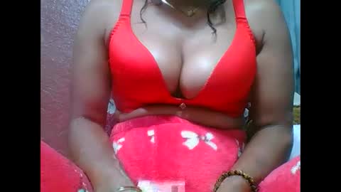 loveinlife750427 online show from October 16, 2025, 7:09 am