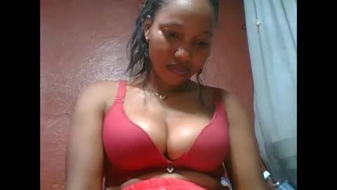 Snapshot of loveinlife750427 chatting on November 20, 2025, 6:18 pm loveinlife750427 online show from November 20, 2025, 6:18 pm