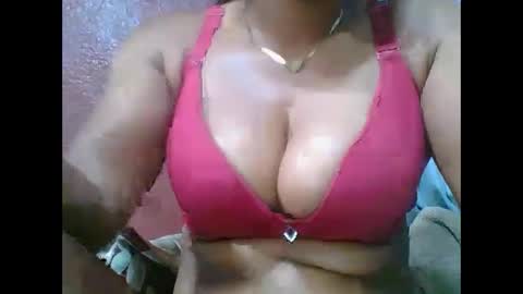 Snapshot of loveinlife750427 chatting on January 9, 2026, 8:10 pm loveinlife750427 online show from January 9, 2026, 8:10 pm