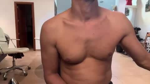 Snapshot of loveisperfect chatting on October 16, 2025, 8:10 pm Loveisperfect online show from October 16, 2025, 8:10 pm