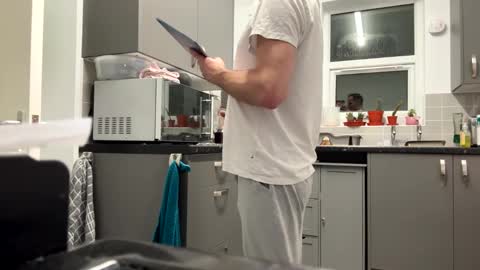 Snapshot of loveit23456 chatting on February 15, 2026, 1:24 am getnaked123 online show from February 15, 2026, 1:24 am