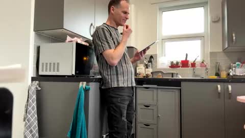 Snapshot of loveit23456 chatting on February 15, 2026, 11:52 am getnaked123 online show from February 15, 2026, 11:52 am