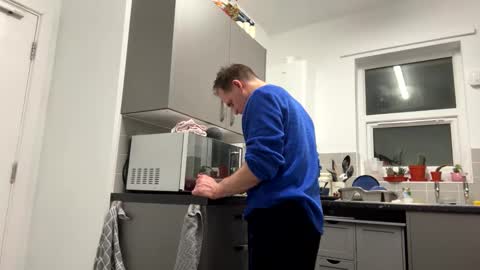 Snapshot of loveit23456 chatting on February 26, 2026, 1:48 am getnaked123 online show from February 26, 2026, 1:48 am