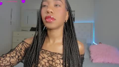 Val online show from November 23, 2025, 10:09 pm