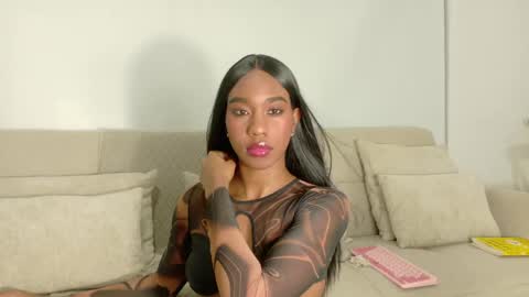 Val online show from May 21, 2026, 1:12 am