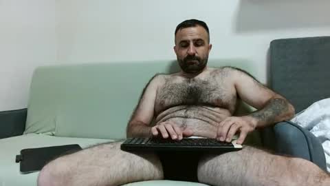 loveivat80 online show from May 7, 2026, 5:18 pm
