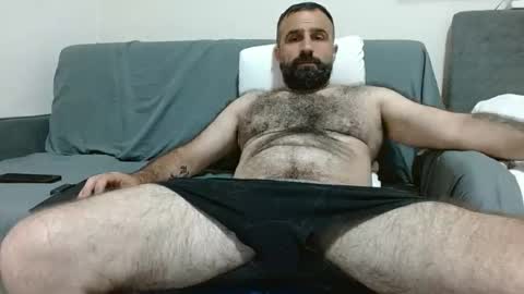 loveivat80 online show from May 31, 2026, 6:09 pm