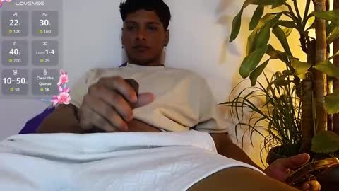 Justin and pandora online show from April 12, 2026, 4:06 am