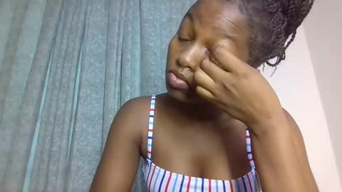 lovelbrownie online show from November 13, 2025, 8:35 am