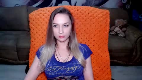 private open online show from February 4, 2025, 6:17 pm