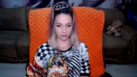 private open online show from March 2, 2025, 11:39 am