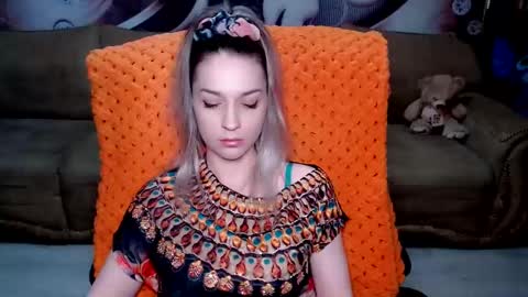 private open online show from March 4, 2025, 10:13 am