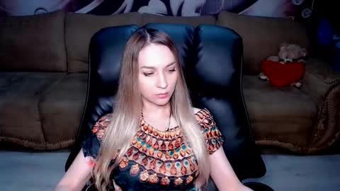 private open online show from October 27, 2025, 3:05 pm