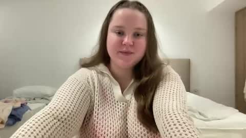 Snapshot of lovely___alice chatting on September 11, 2025, 6:19 pm Alice online show from September 11, 2025, 6:19 pm