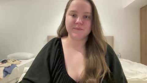 Snapshot of lovely___alice chatting on September 14, 2025, 5:34 pm Alice online show from September 14, 2025, 5:34 pm