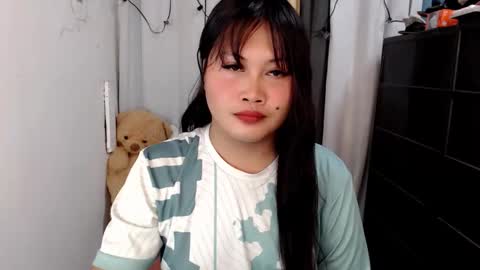 lovely_carmen_intown online show from September 14, 2025, 3:27 am