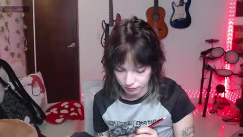 Cassie online show from October 20, 2025, 1:28 am