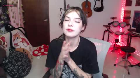 Cassie online show from October 23, 2025, 4:12 am