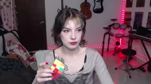 Cassie online show from October 24, 2025, 7:32 pm
