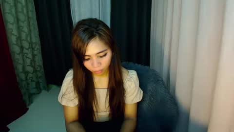 Snapshot of lovely_cummerx chatting on December 11, 2024, 2:30 am JAM online show from December 11, 2024, 2:30 am