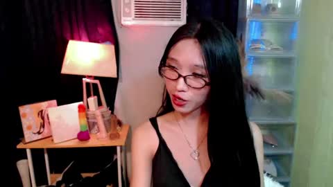 lovely_jasleen online show from June 26, 2026, 3:11 am