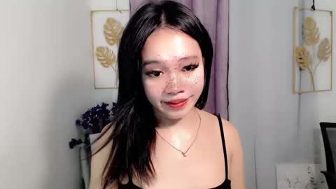 Snapshot of lovely_lianne chatting on April 26, 2026, 3:37 am lovely_lianne online show from April 26, 2026, 3:37 am
