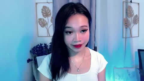 Snapshot of lovely_lianne chatting on May 7, 2026, 4:51 am lovely_lianne online show from May 7, 2026, 4:51 am