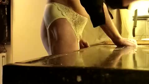 mooie man online show from January 28, 2025, 8:26 pm