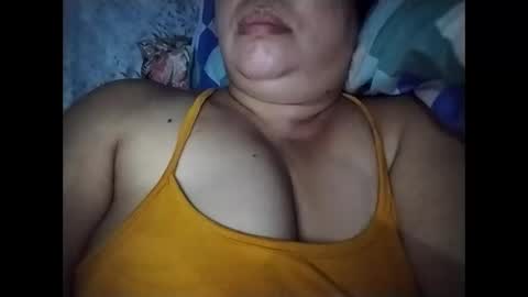 lovely_orchid online show from December 14, 2025, 6:45 pm