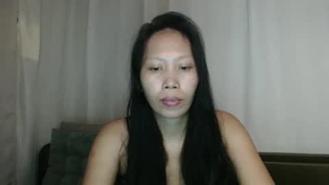 lovely_pinayxxx online show from May 23, 2026, 11:14 am