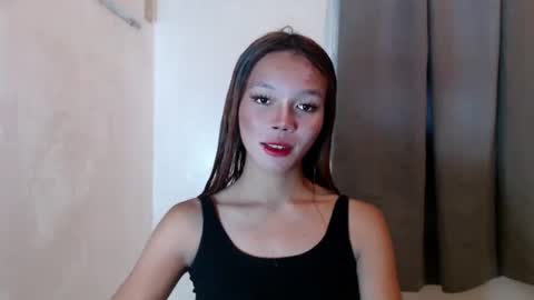 Snapshot of lovely_thea_xoxo chatting on September 20, 2025, 5:08 am Thea online show from September 20, 2025, 5:08 am