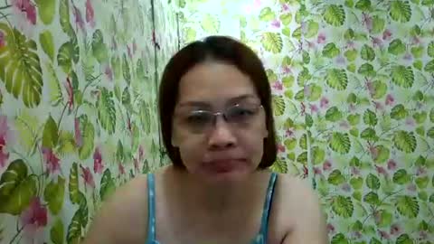 lovelyasiancutie online show from June 15, 2026, 7:38 pm