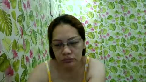 lovelyasiancutie online show from June 24, 2026, 7:35 pm