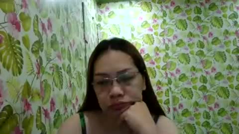 lovelyasiancutie online show from July 27, 2026, 7:43 pm