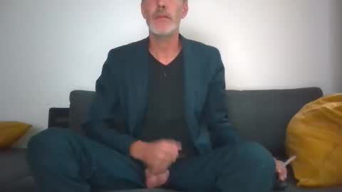 Max online show from September 9, 2025, 6:07 pm