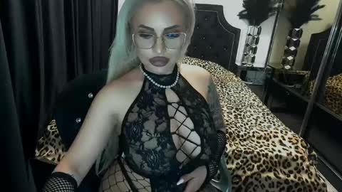 PrAllinXXXa online show from April 28, 2026, 2:27 am