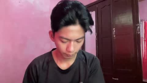 lovelyboy_jm online show from July 24, 2026, 4:21 am