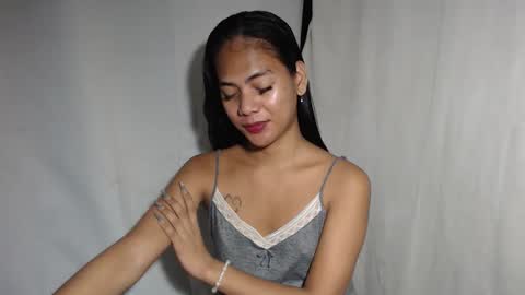 Carnilla online show from February 9, 2026, 2:32 pm