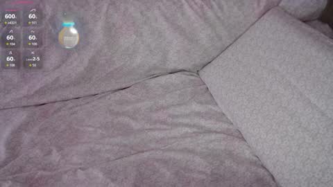 Dee online show from October 22, 2025, 11:26 pm