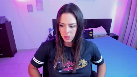 Snapshot of lovelydollyxx_ chatting on October 30, 2025, 7:47 pm lovely   online show from October 30, 2025, 7:47 pm