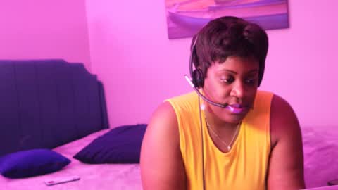 Lovely Enigma online show from March 5, 2025, 2:36 am