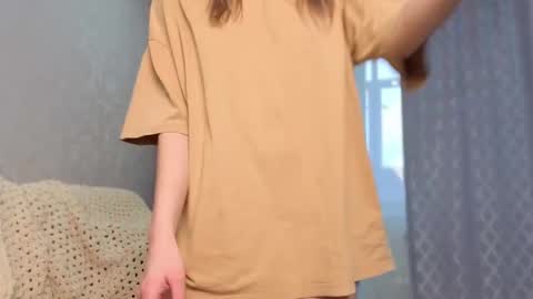 Kate only online show from November 2, 2025, 7:55 am