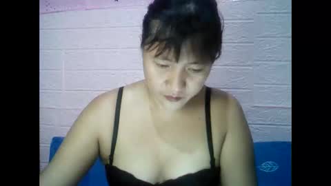 LocwlyLSYlYNXXX online show from March 5, 2025, 2:46 am